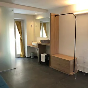 Alley House Affittacamere