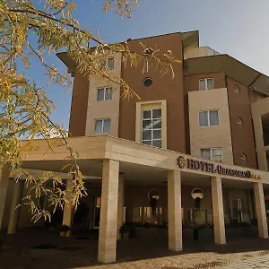 https://hotel-granducato.it-tuscanyhotel.com