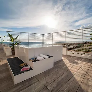 https://esplanade-marina-di-pietrasanta.it-tuscanyhotel.com